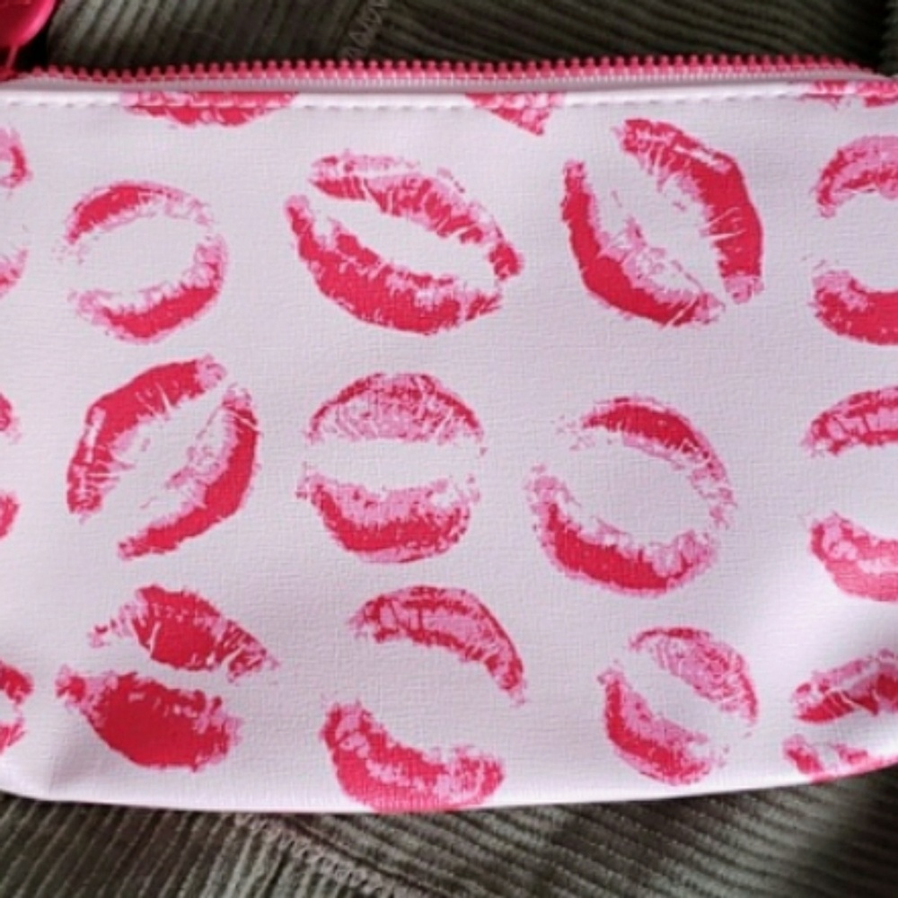 Ipsey make up bundle